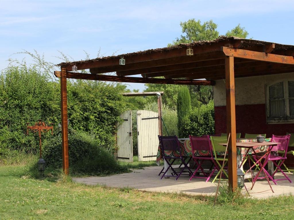 Chambre D'Hote La Beaudine Forcalquier Exterior foto