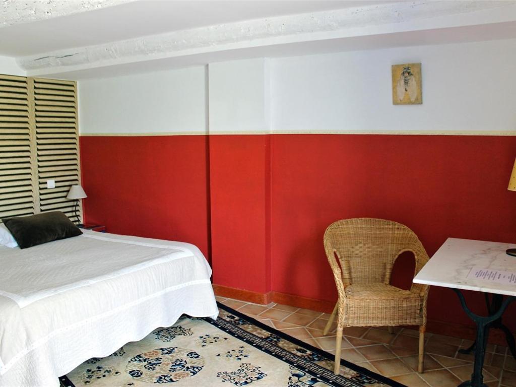 Chambre D'Hote La Beaudine Forcalquier Zimmer foto